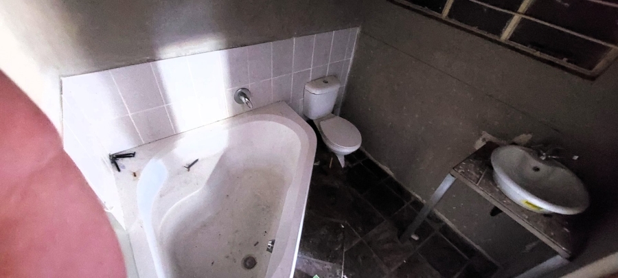 13 Bedroom Property for Sale in Bloemspruit Free State